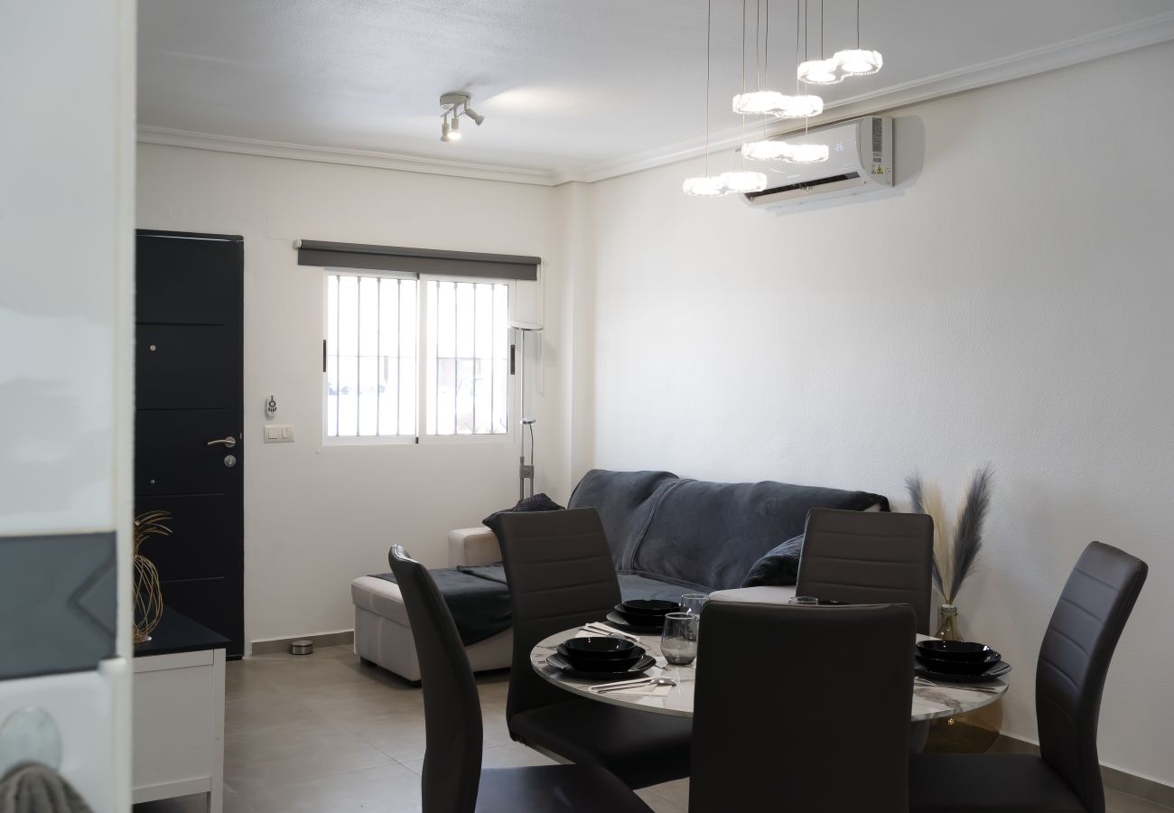 Apartment in Pilar de la Horadada - Casa Titan