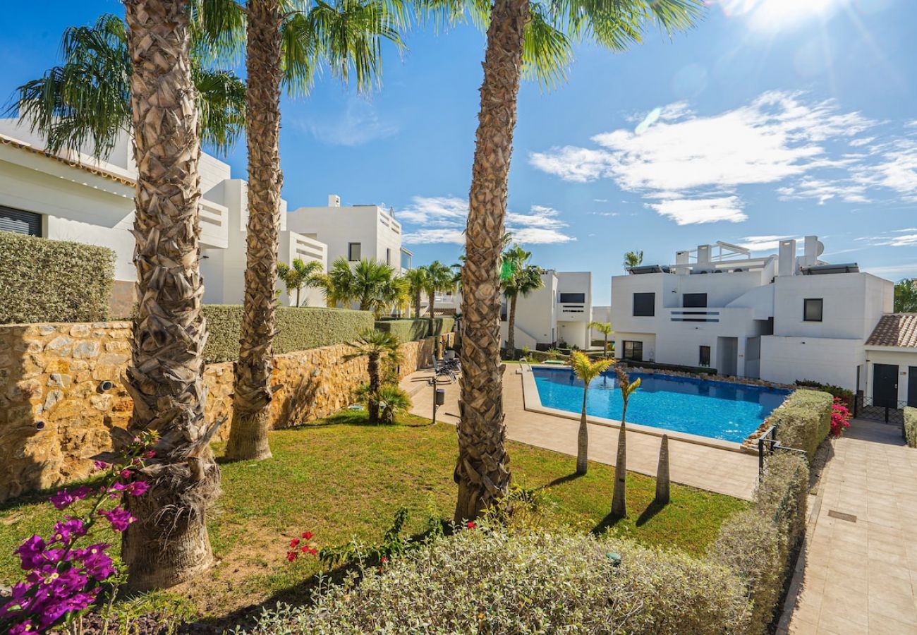 Apartment in Orihuela Costa - Maya