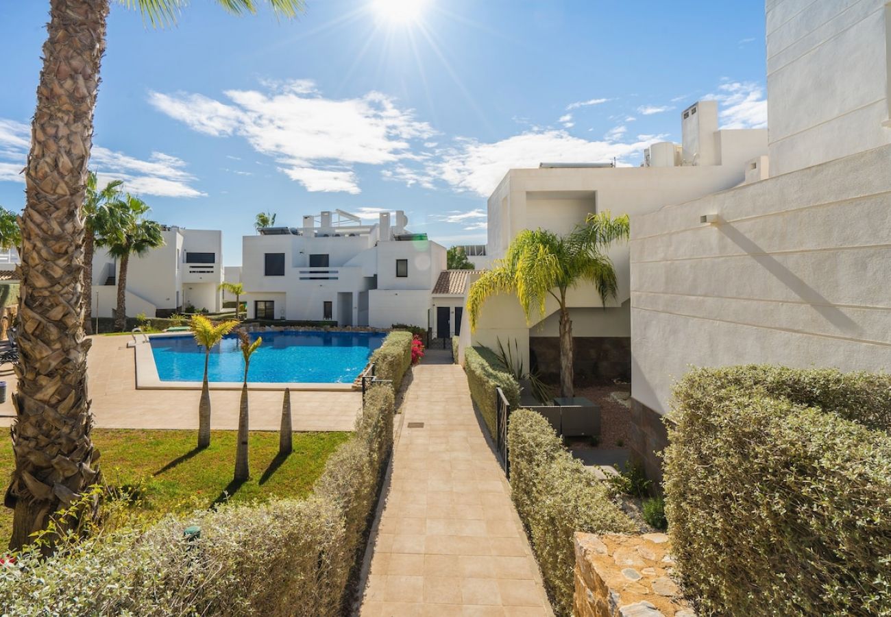 Apartment in Orihuela Costa - Maya