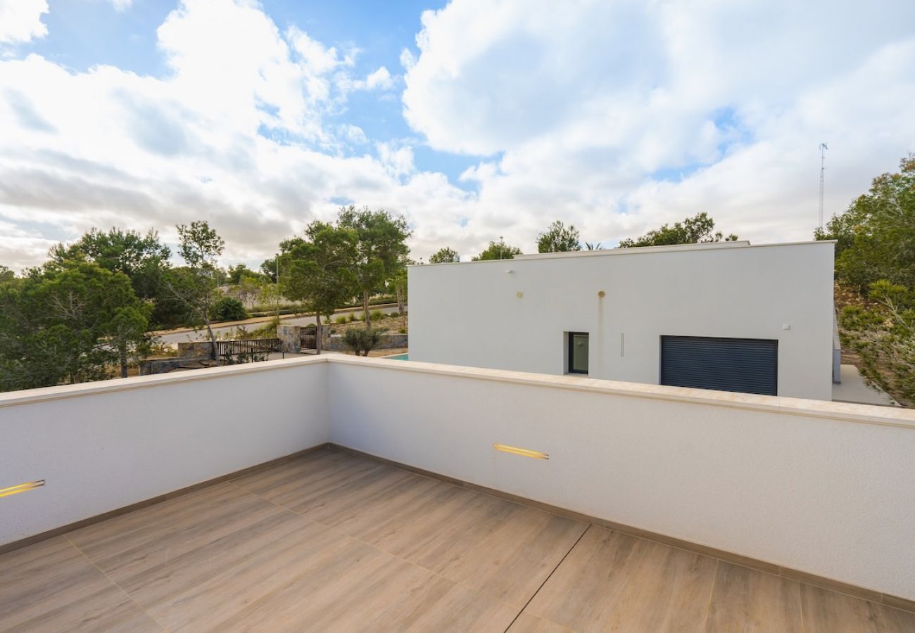 Villa in Orihuela Costa - Villa Colinas (Las colinas Golf)