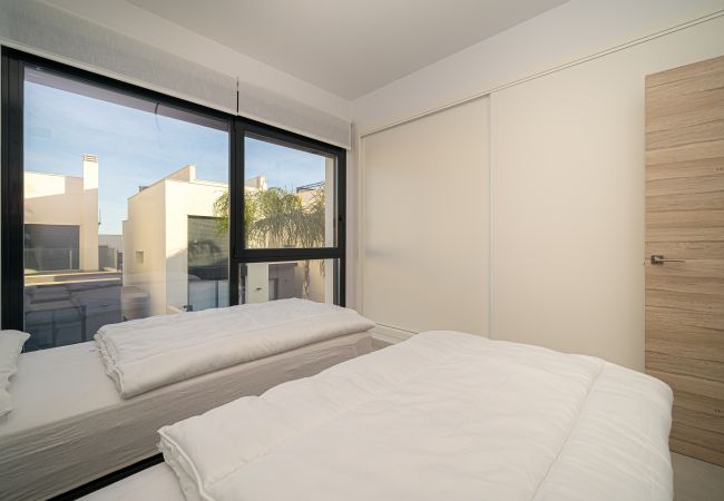 Villa in Orihuela Costa - Villa Zina Villa in Orihuela Costa - Villa Zina