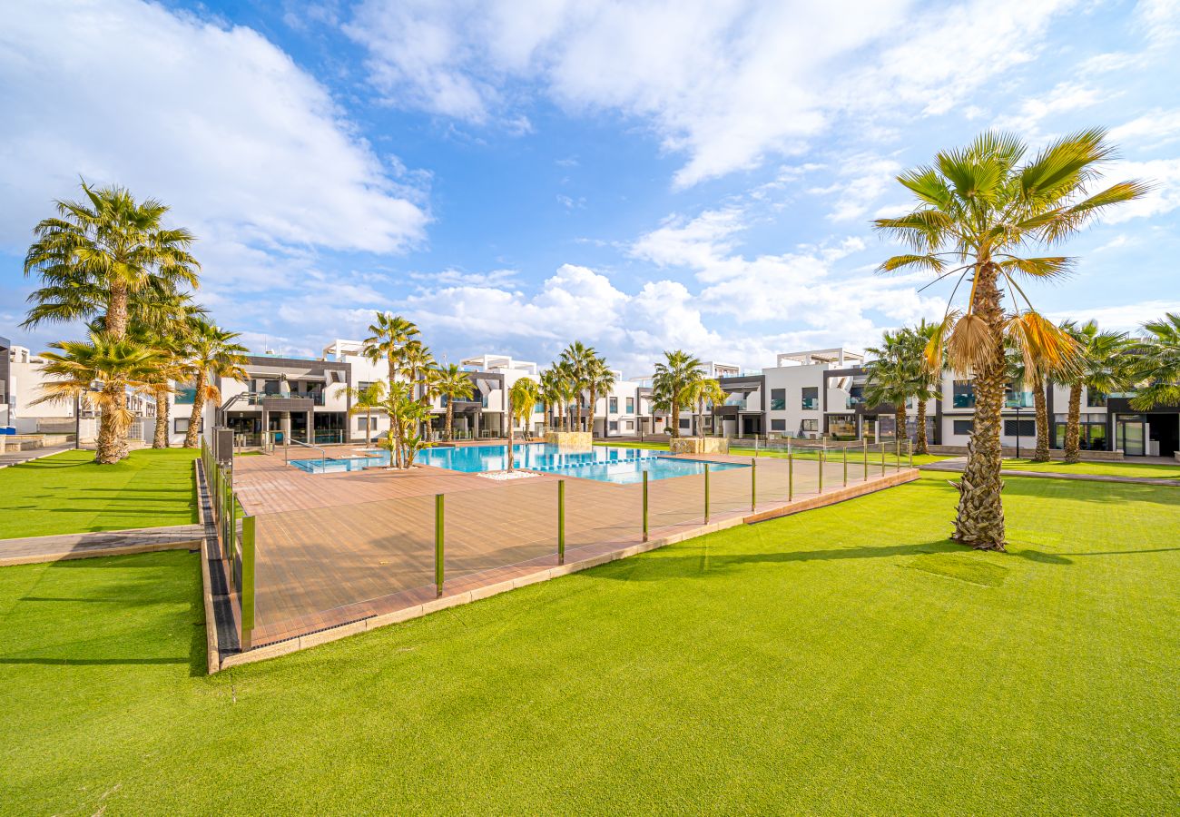 Apartment in Orihuela Costa - La Zenia