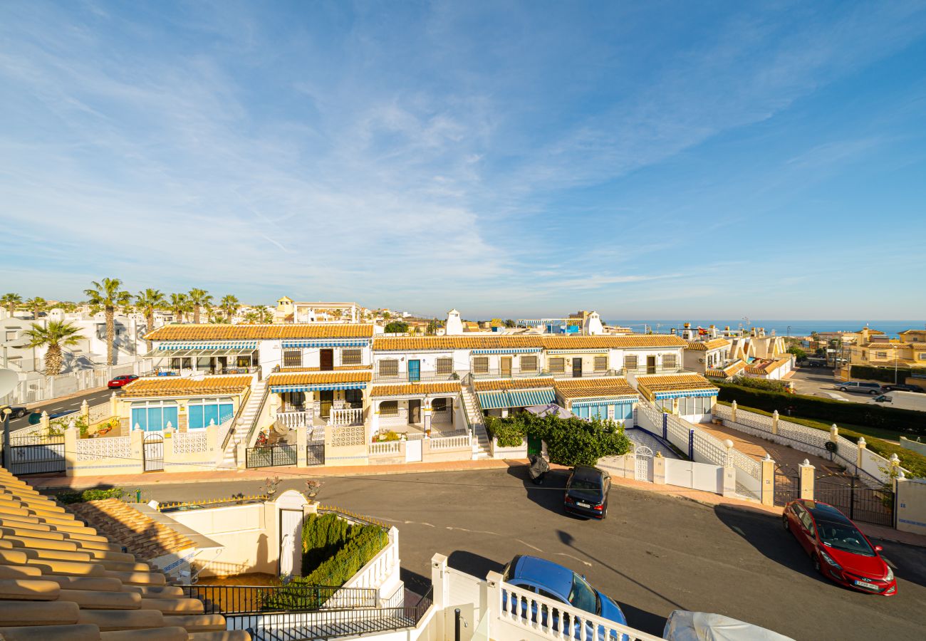 Apartment in Torrevieja - Mistral