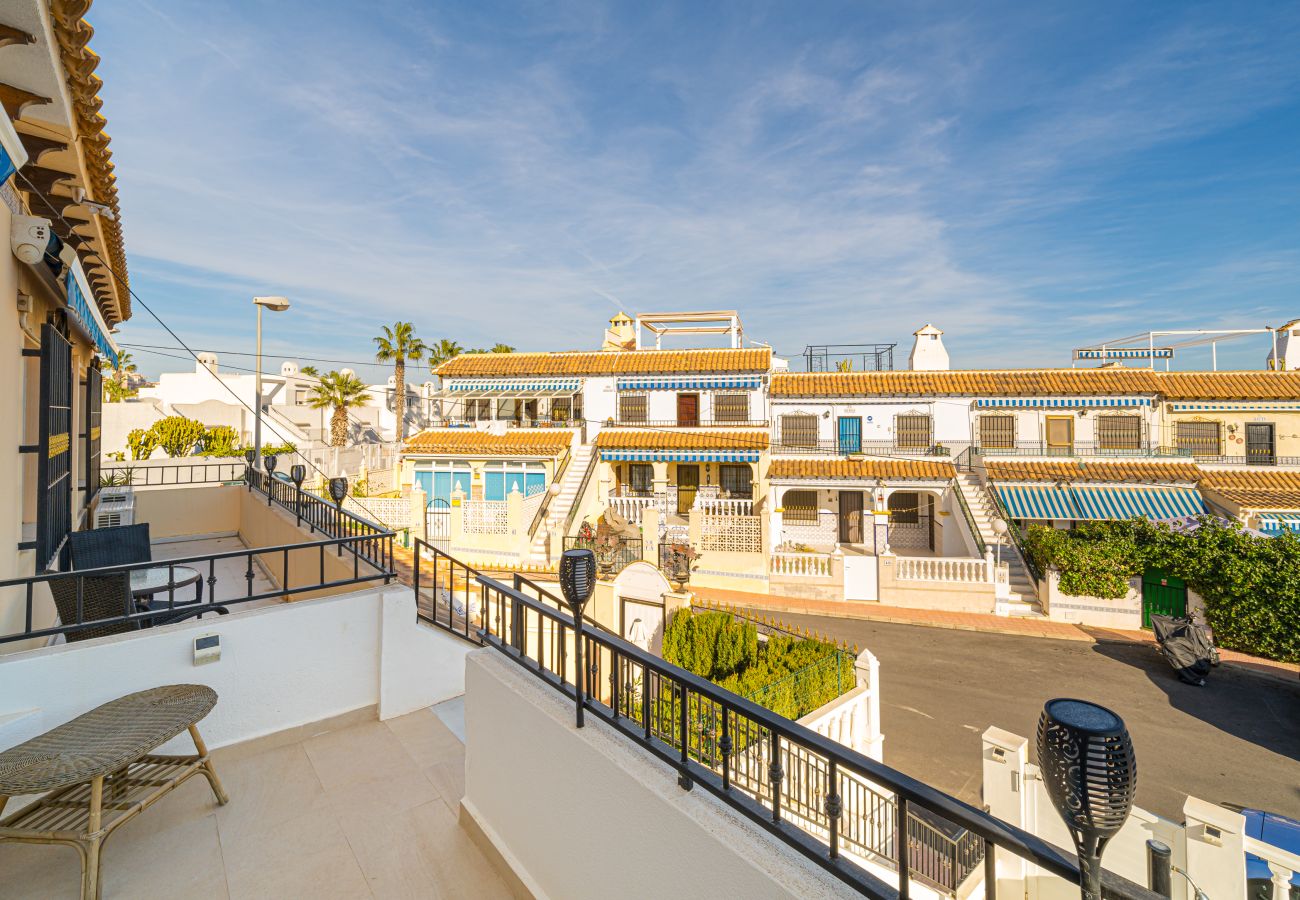 Apartment in Torrevieja - Mistral