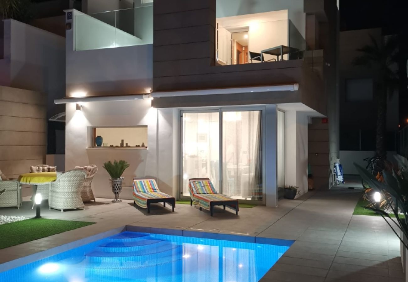 Villa in Guardamar - Villa Manna