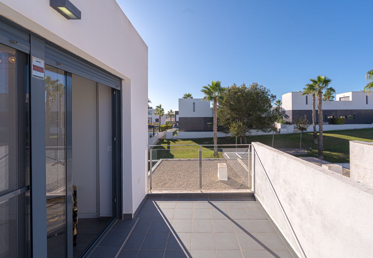 Villa in Algorfa - Villa La Finca Golf