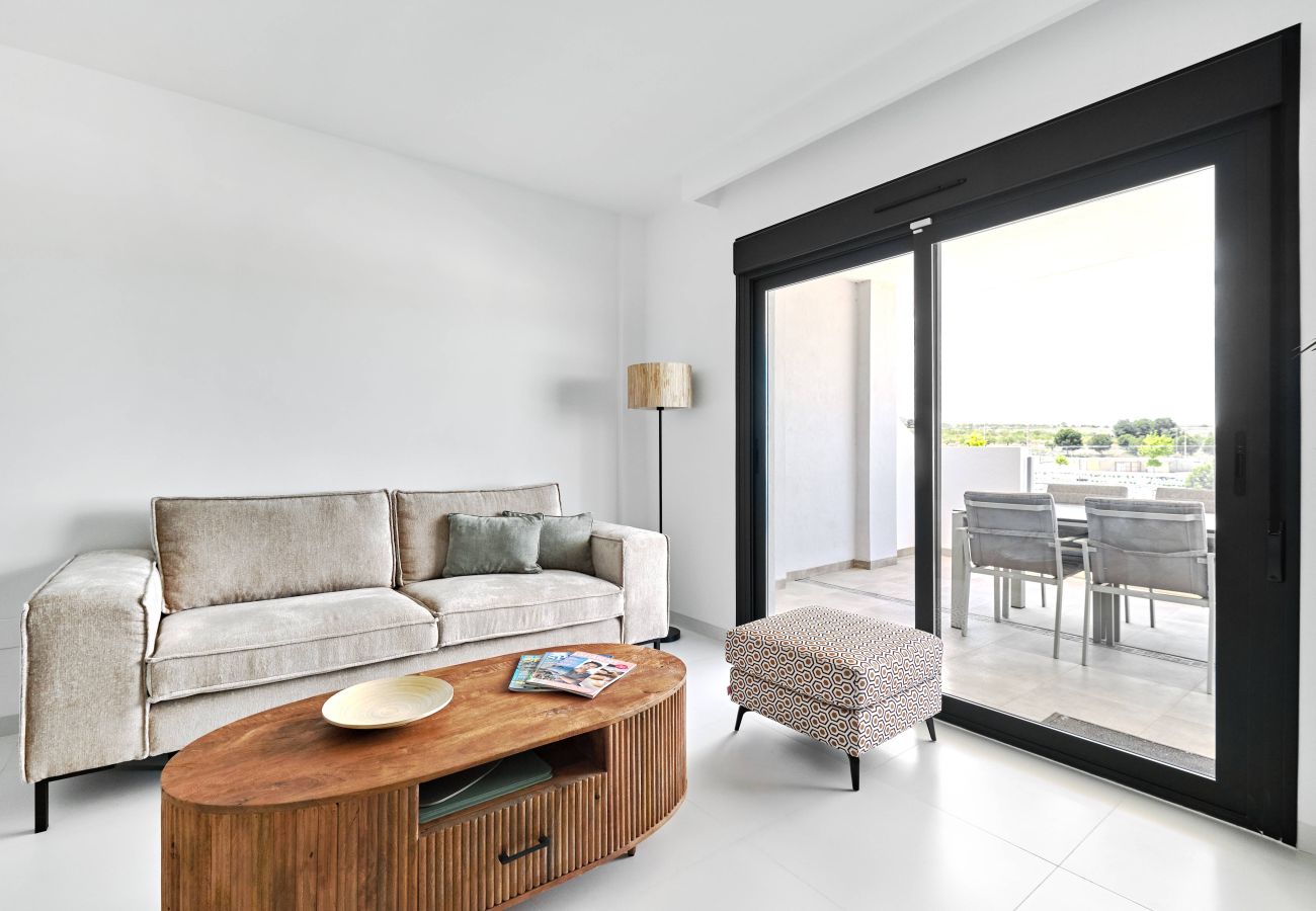 Apartment in San Miguel de Salinas - Paradise