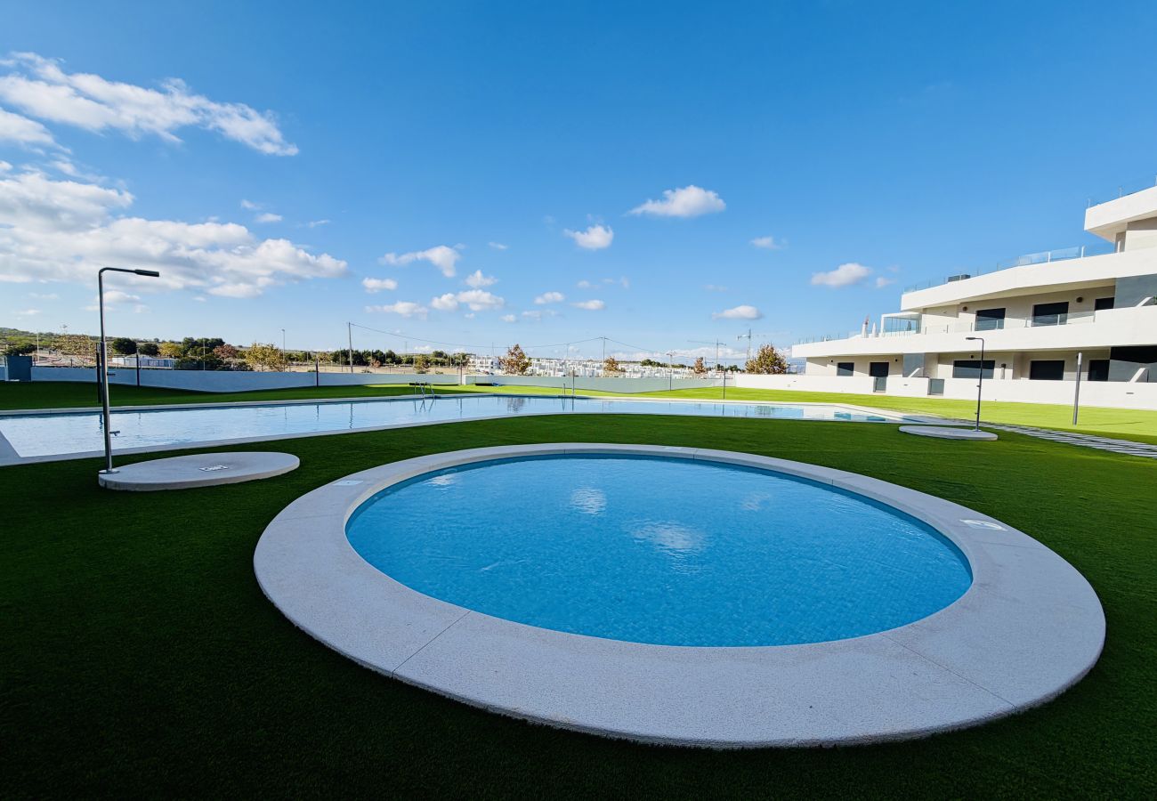 Apartment in San Miguel de Salinas - Paradise