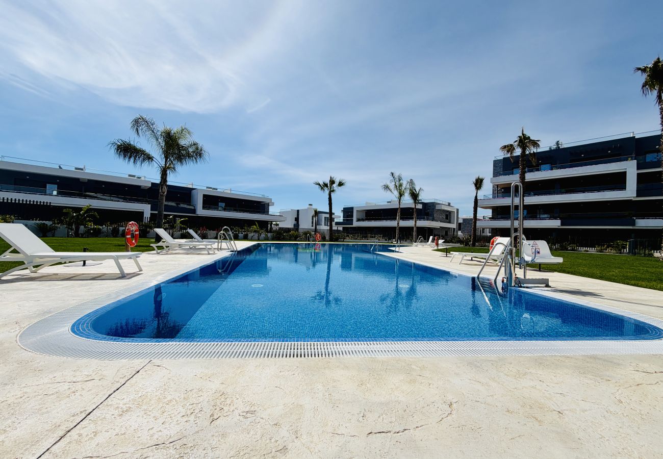 Apartment in Torrevieja - Laguna Rosa