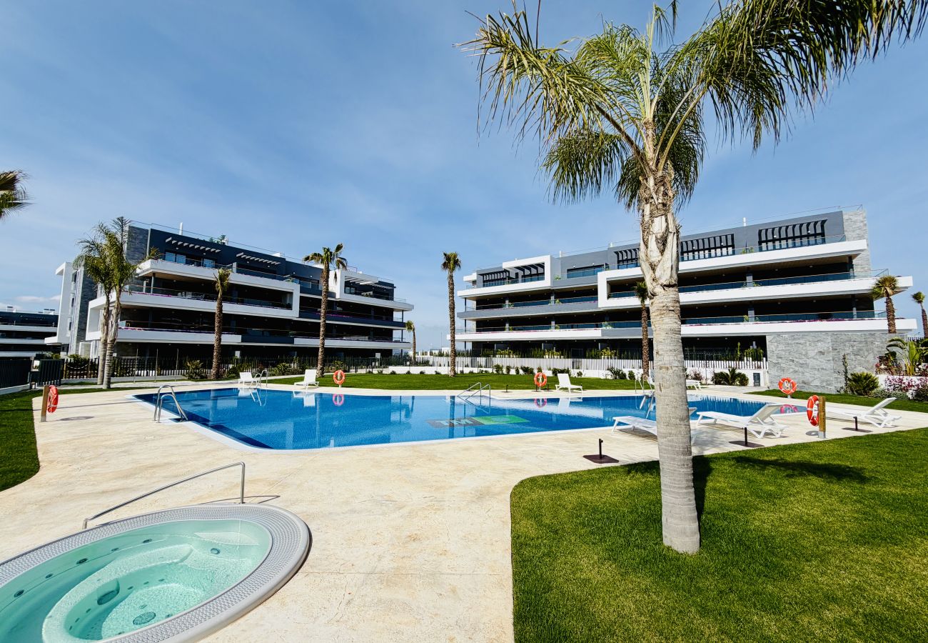 Apartment in Torrevieja - Laguna Rosa