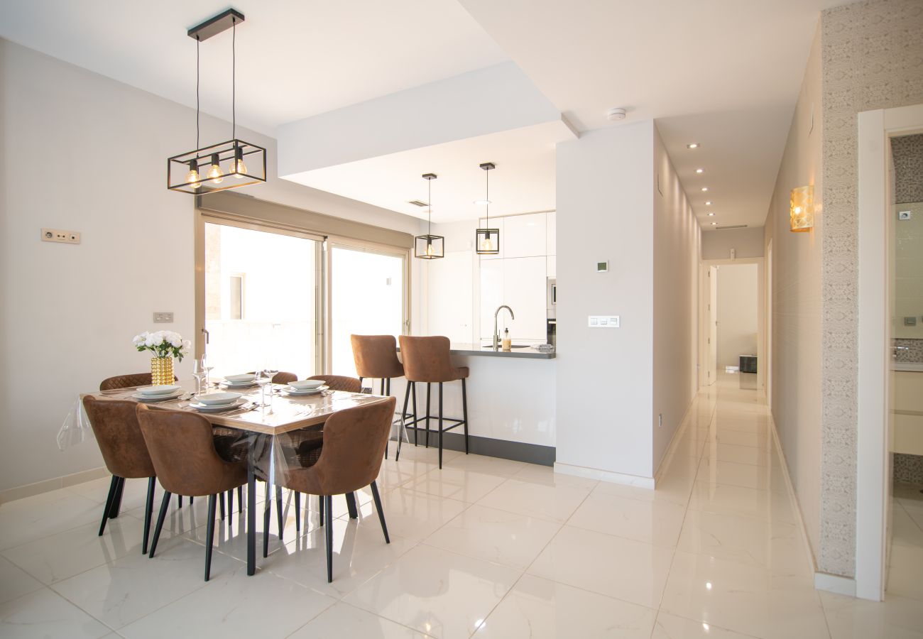 Villa in Orihuela Costa - Blue Lagoon (Los Dolses - La Zenia Boulevard)