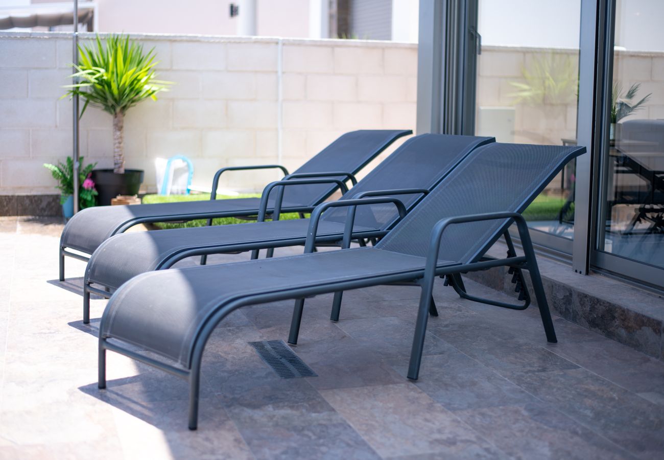 Villa in Orihuela Costa - Blue Lagoon (Los Dolses - La Zenia Boulevard)