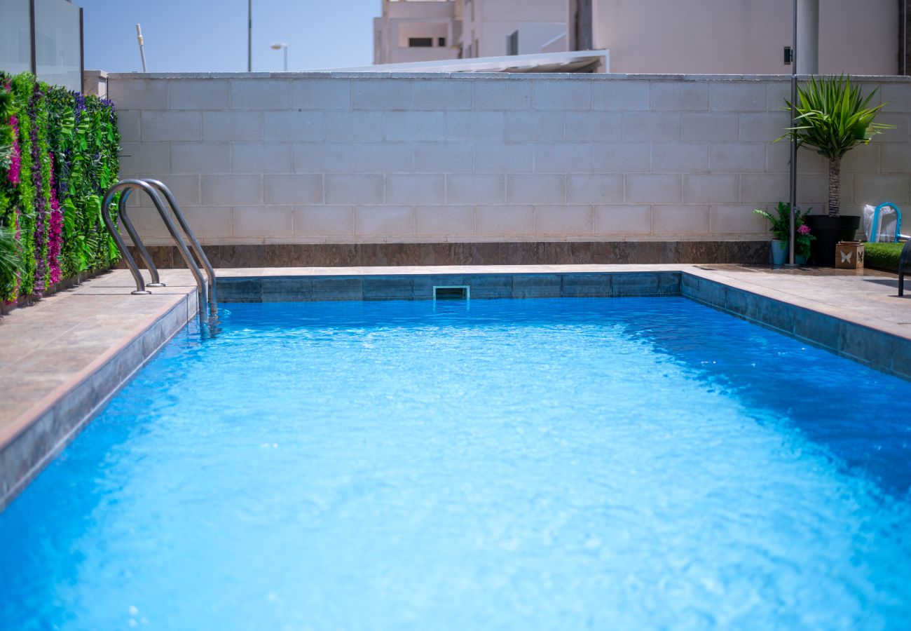 Villa in Orihuela Costa - Blue Lagoon (Los Dolses - La Zenia Boulevard)