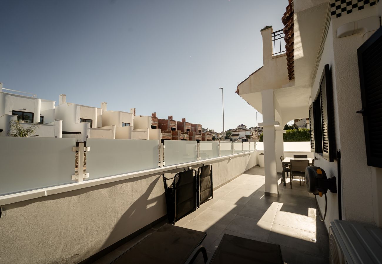 Apartamento en Pilar de la Horadada - Casa Titan