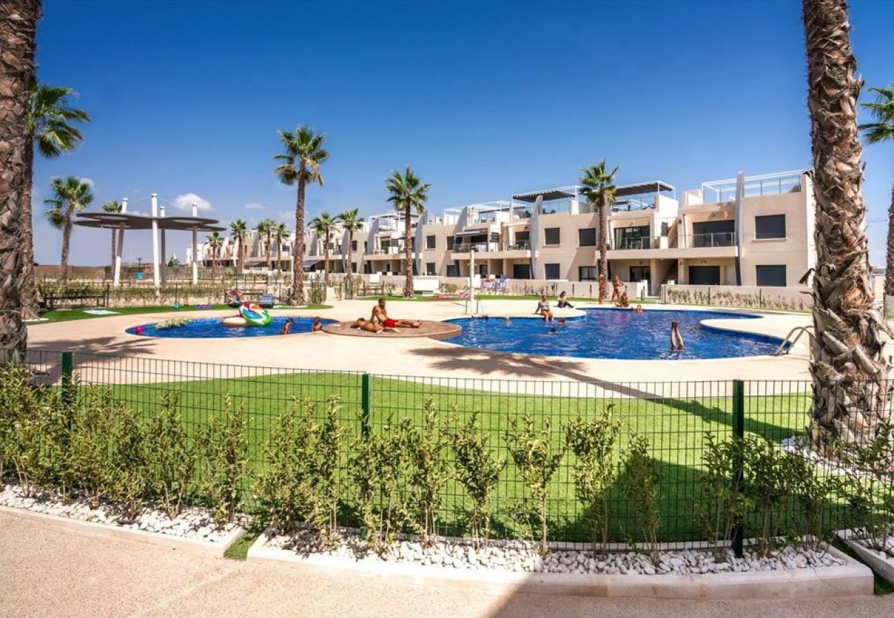 Apartamento en Orihuela Costa - Claveles