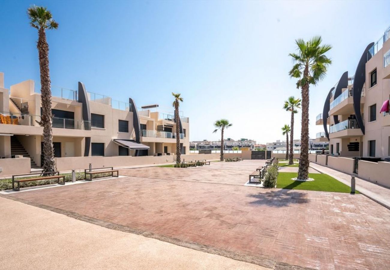 Apartamento en Orihuela Costa - Claveles