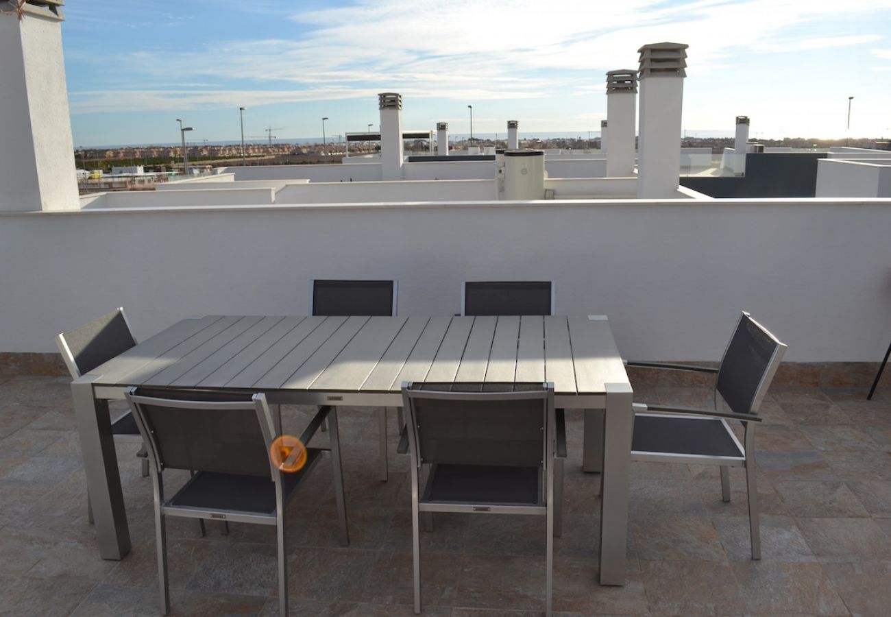 Apartamento en Pilar de la Horadada - Sandia