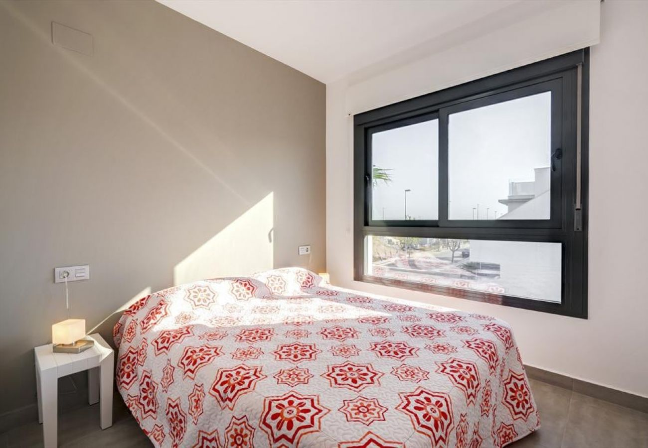 Apartamento en Pilar de la Horadada - Tulipanes