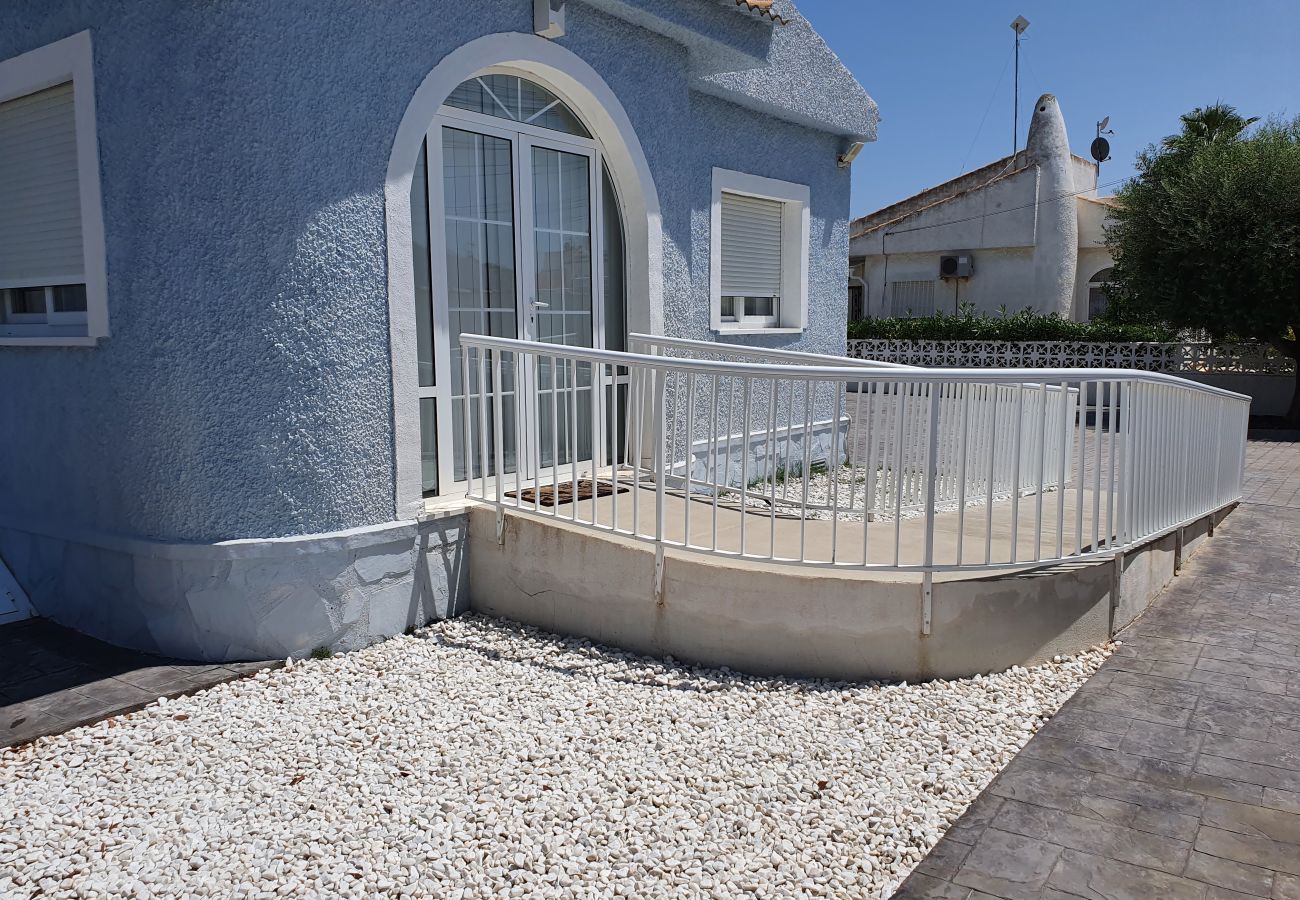 Villa en Torrevieja - Paraíso