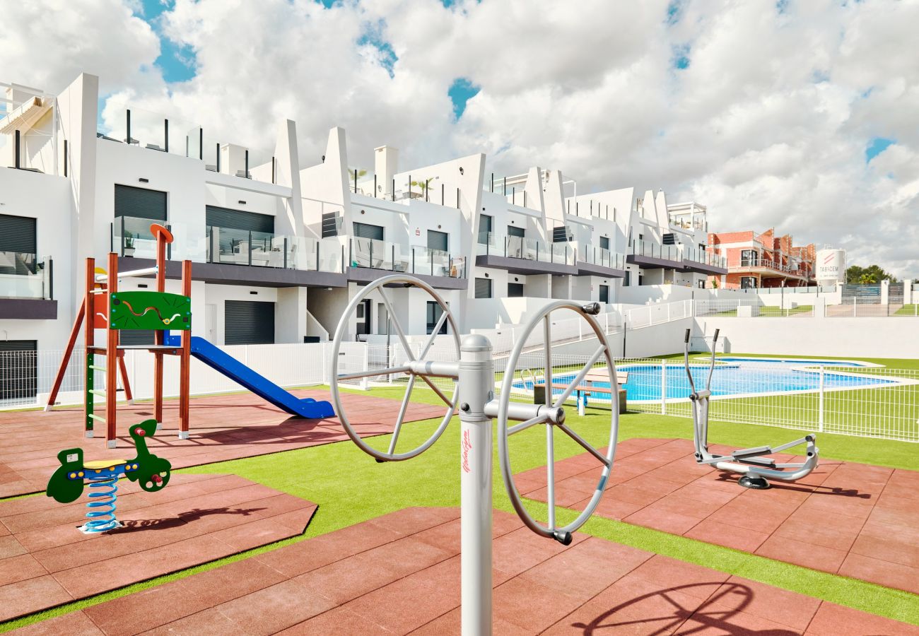 Apartamento en San Miguel de Salinas - Saoco