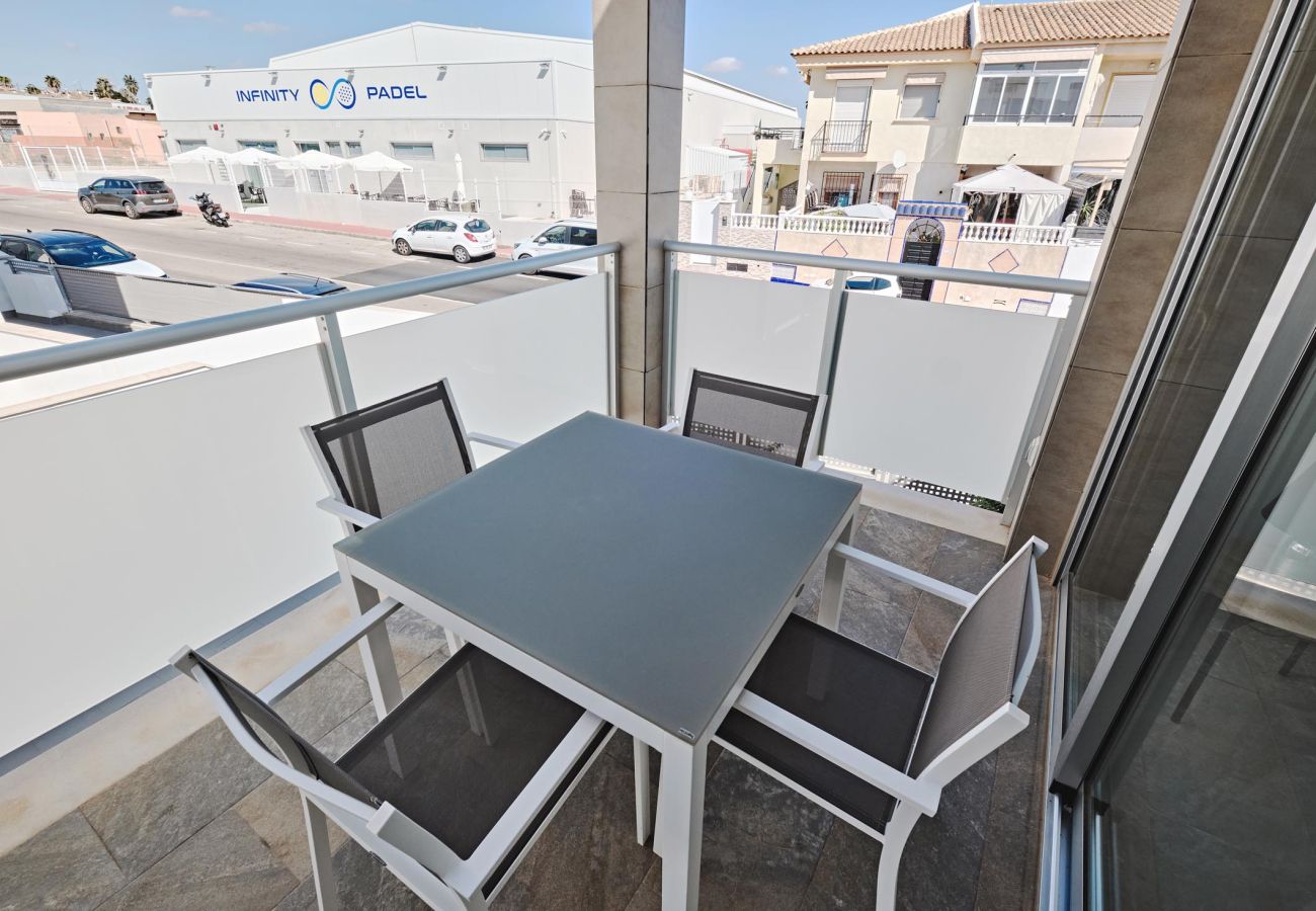 Apartamento en Torrevieja - Dilian