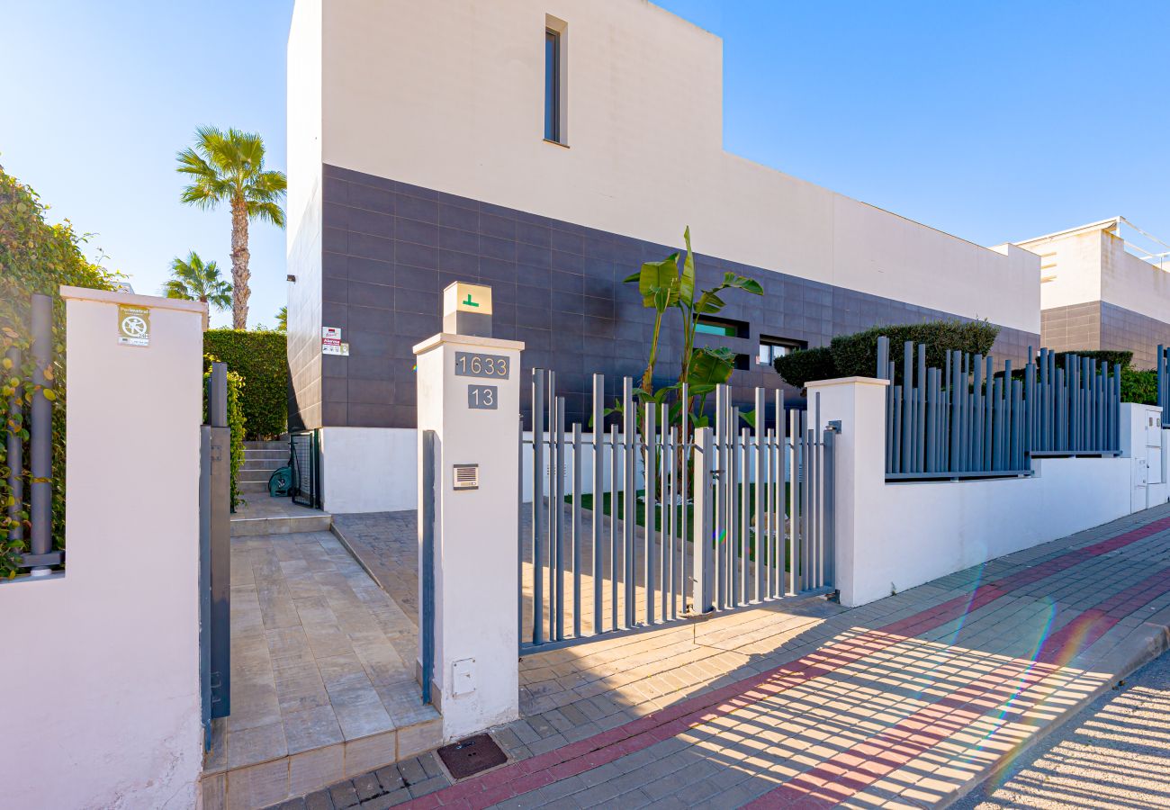 Villa en Algorfa - Villa La Finca Golf