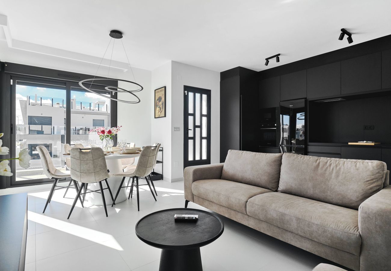 Apartamento en San Miguel de Salinas - Saoco 542