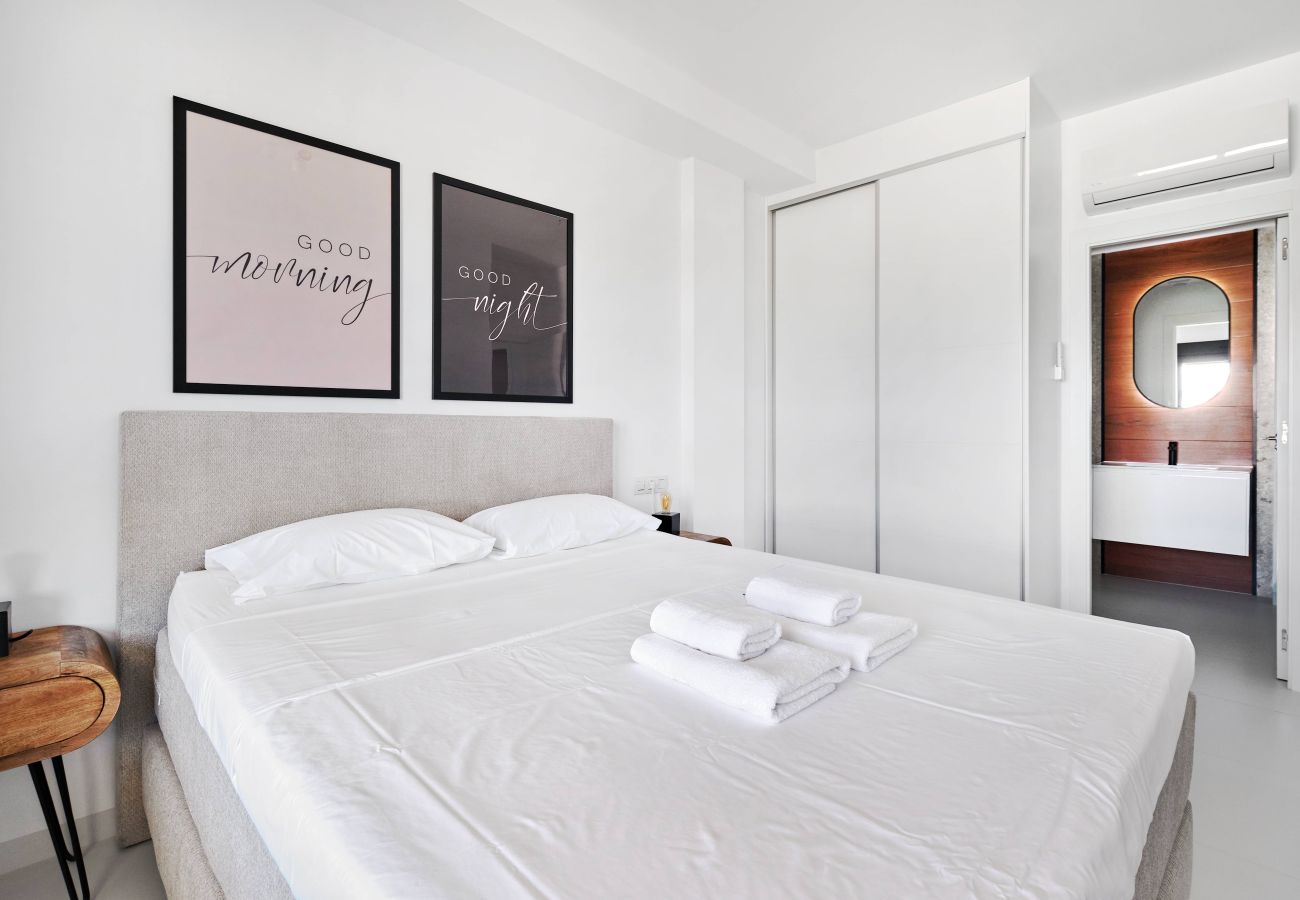 Apartamento en San Miguel de Salinas - Paradise