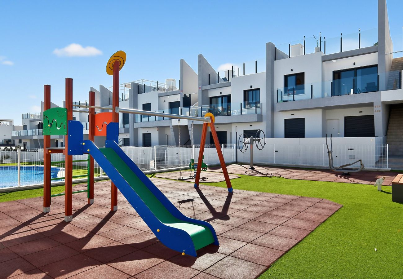 Apartamento en San Miguel de Salinas - Casa Son P