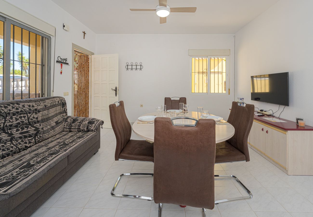 Apartamento en San Miguel de Salinas - La Casita del Sol