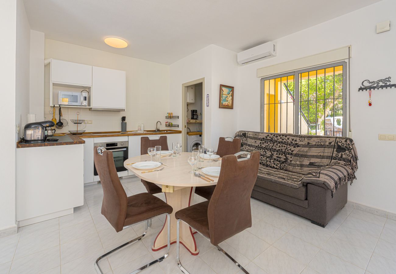 Apartamento en San Miguel de Salinas - La Casita del Sol