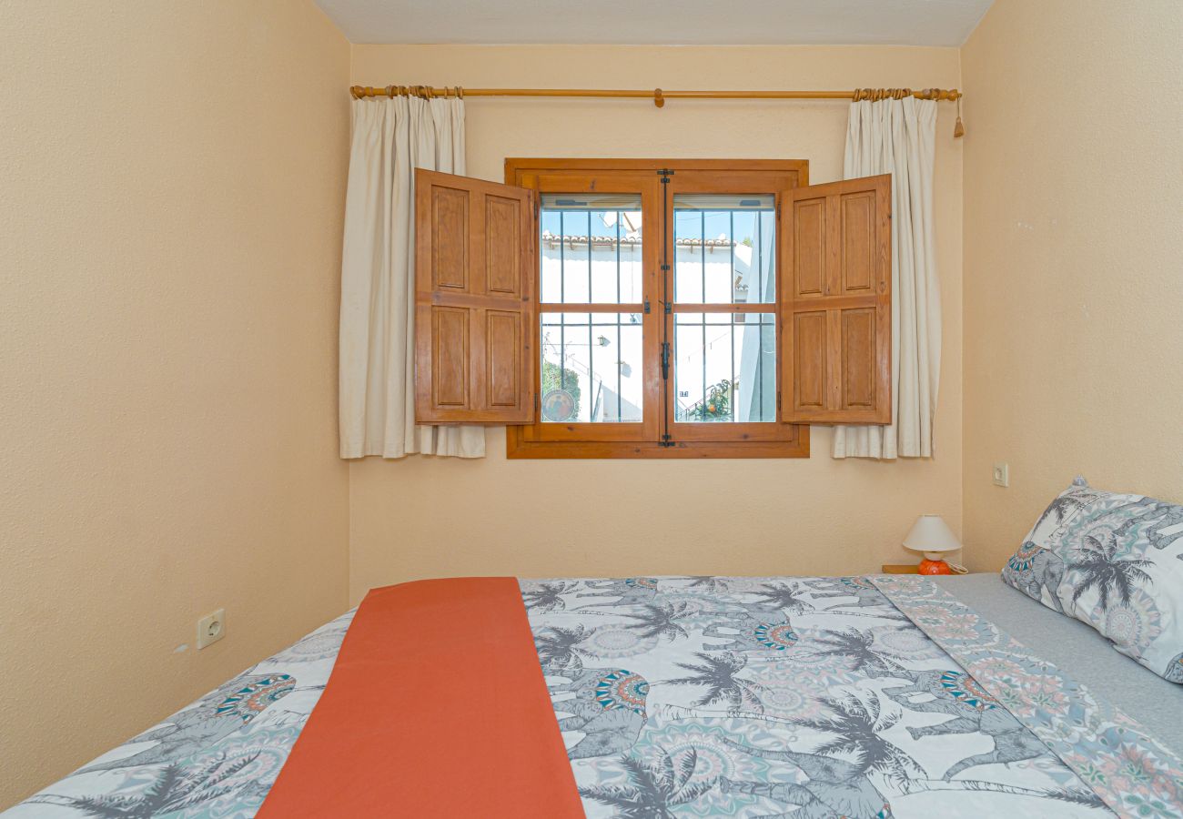 Appartement à Torrevieja - Jardin 84