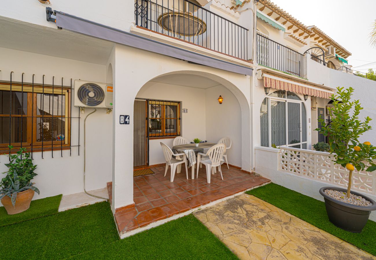 Appartement à Torrevieja - Jardin 84